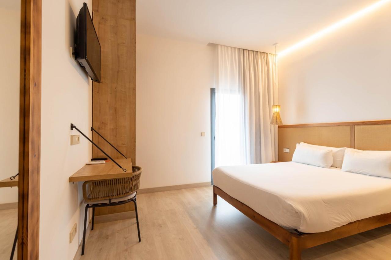 Play Hotel Ibiza - Adults Only Esterno foto